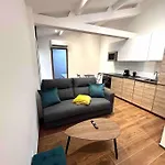Apartmán Carina- 2-4 Pers- Standing Hyper Centre Climatise *