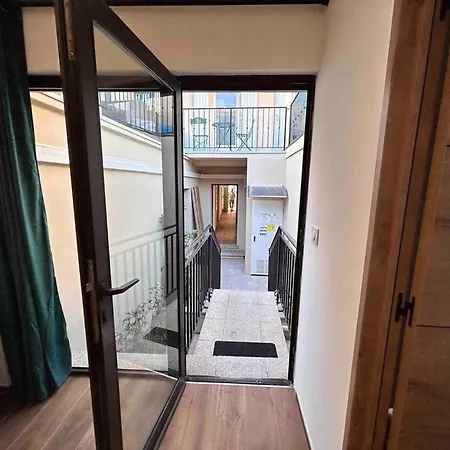 Carina- 2-4 Pers- Standing Hyper Centre Climatise * Saint-Raphaël